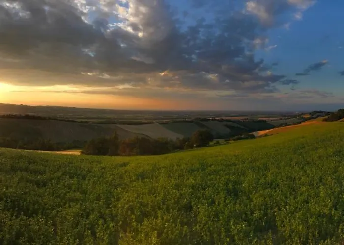 לינה וארוחת בוקר La Casa Del Sole 3*